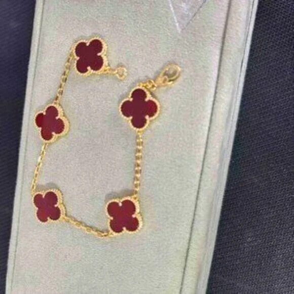 Carnelian Alhambra Bracelet - Van Cleef & Arpels, 18k Gold